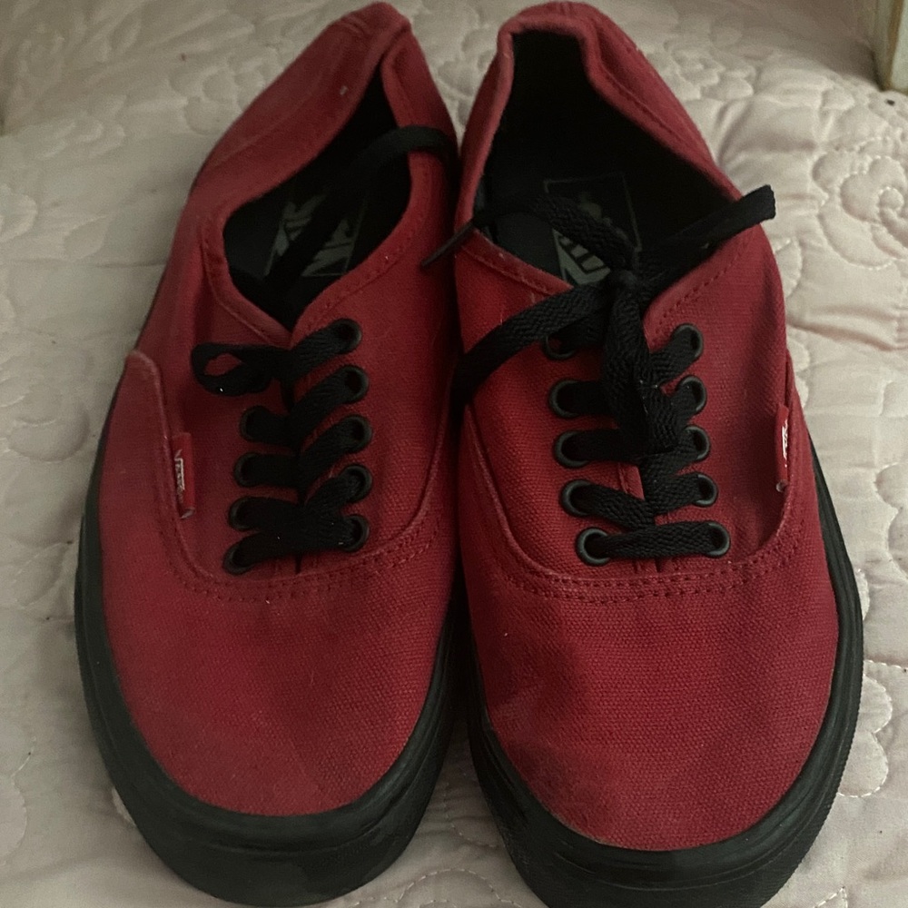 Vans Men’s Canvas Low-Top Sneakers in Deep Red with Black Soles
